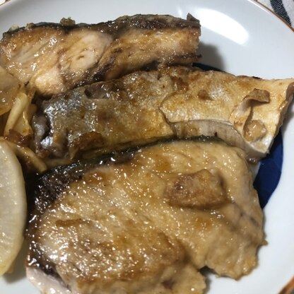 最近のお魚食べたい欲求を見事に満たしてくれて一品でした！
白米によく合って大満足！
またブリを買ったので、早速作りたいと思います！